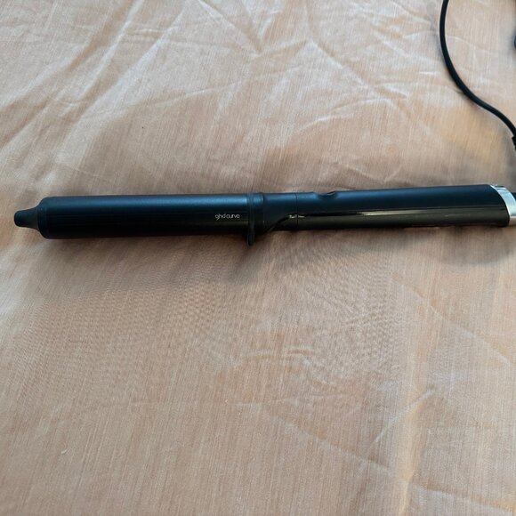 GHD Classic Wave Curve - Oval Curling Wand $239.00 - Picture 2 of 5